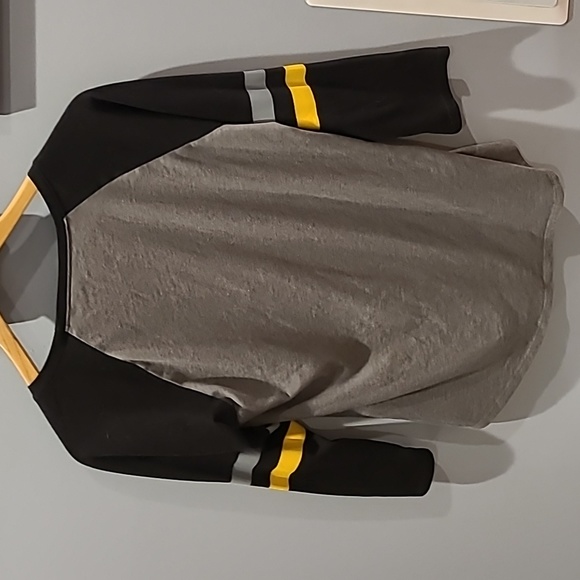 Harry Potter Hufflepuff Baseball Raglan Tee Sz. M - Picture 6 of 6